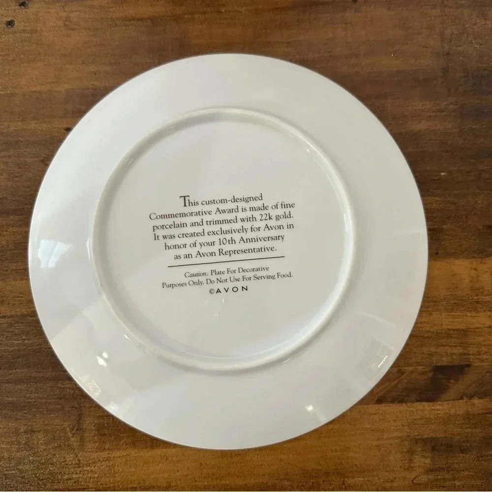 Avon 10th Anniversary California Perfume Company Commemorative Gold Lined Plate - Picture 7 of 7